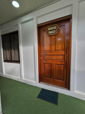 Tortuguero Hill Rooms